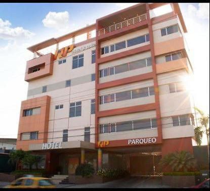Np Hotel Y Suites グアヤキル エクステリア 写真